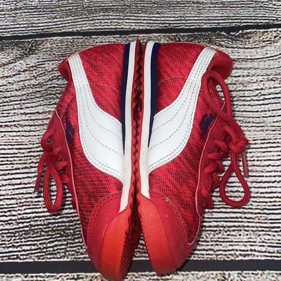 Boys Puma Sneakers - Picture 8 of 12